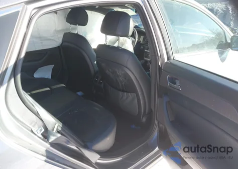 2019 Hyundai Sonata Sport z USA, uszkodzony, nr VIN 5NPE34AF2KH798806